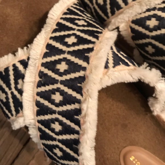 Anthropologie Callie Criss Cross Slide Sandals - Picture 6 of 10